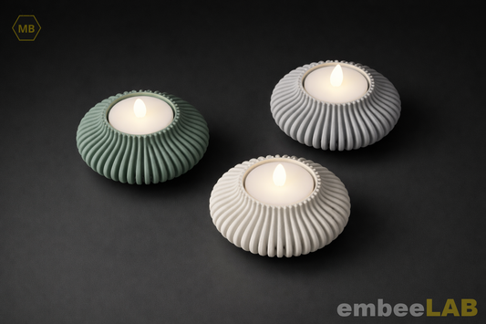 Sora LED-Teelichthalter Wellen – Detailansicht
